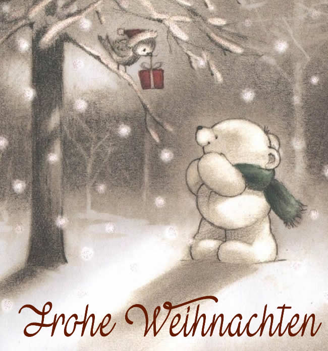 Süßes Bild mit einem kleinen Bären, der ein Geschenk von einem Spatz in einer schneebedeckten und märchenhaften Landschaft erhält.
